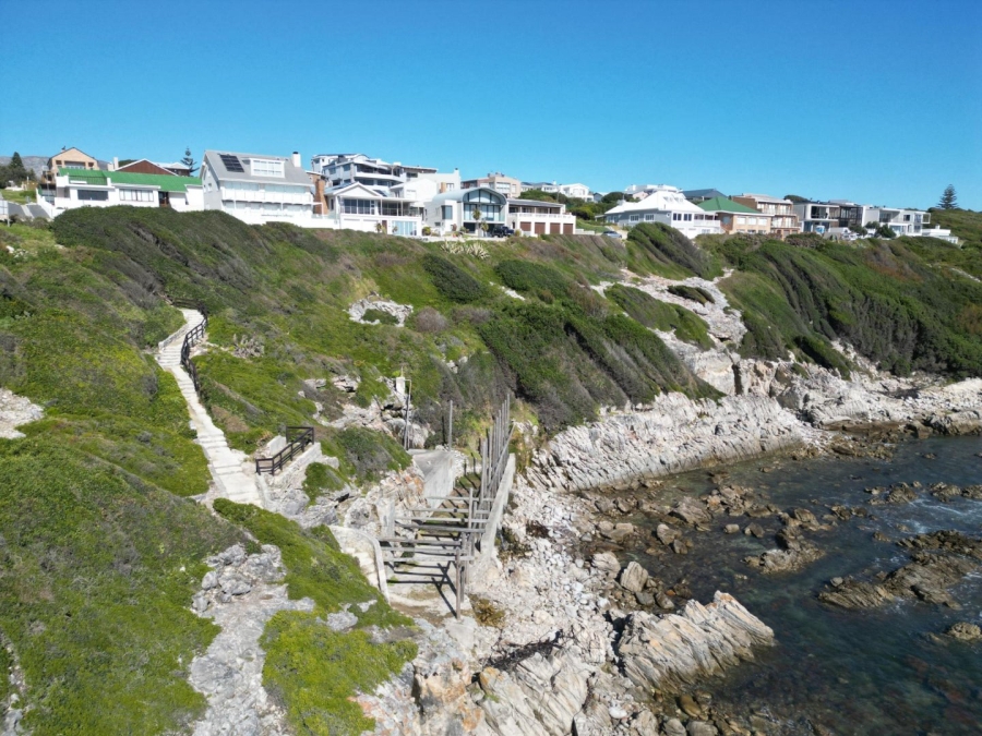  Bedroom Property for Sale in De Kelders Western Cape